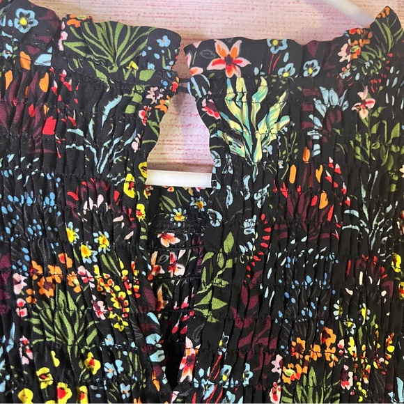 BalticBorn Beautiful Smock Ruffle Neckline Floral Dress Size 3X - Picture 7 of 8